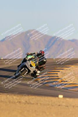 media/Dec-16-2023-CVMA (Sat) [[bb38a358a2]]/Race 13 Amateur Supersport Middleweight/